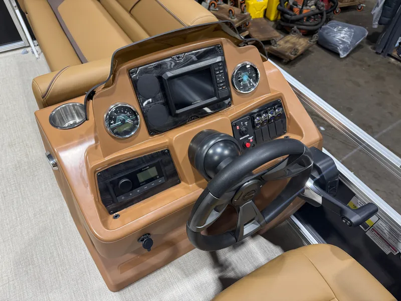 Slide: The Image of Dashboard of Tahoe Sport 1980 Cruise, 2026 model. - 11