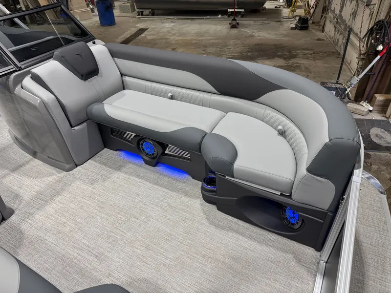 Slide: The Image of Tahoe LTZ 2385 Elite Windshield Tritoon & Honda 4-Stroke EFI 2026 - 9