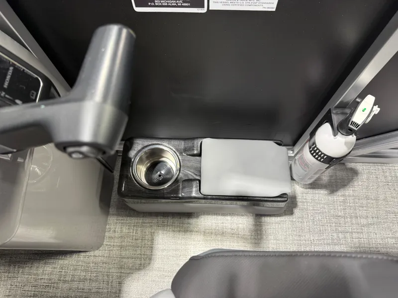 Slide: The Image of Tahoe LTZ 2385 Elite Windshield Tritoon & Honda 4-Stroke EFI 2026 - 16
