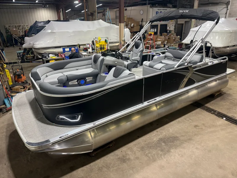The Image of 2026 Tahoe LTZ 2385 VRB 300HP pontoon boat in workshop. - 1