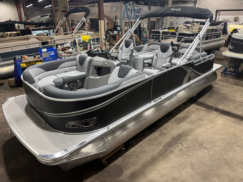 The Image of Tahoe LTZ 300HP QLS 2385 Quad Lounge Shift Tritoon 2026 - 1