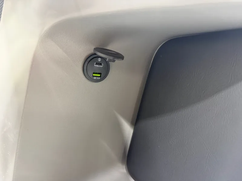 Slide: The Image of Tahoe LTZ 300HP QLS 2385 Quad Lounge Shift Tritoon 2026 - 30