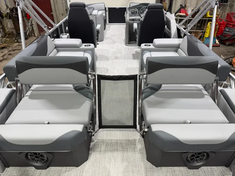 Slide: The Image of Tahoe LTZ 300HP QLS 2385 Quad Lounge Shift Tritoon 2026 - 7