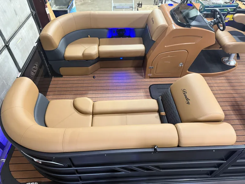 Slide: The Image of Bentley Pontoons Elite 300HP 253 Swingback Tritoon 2026 - 3
