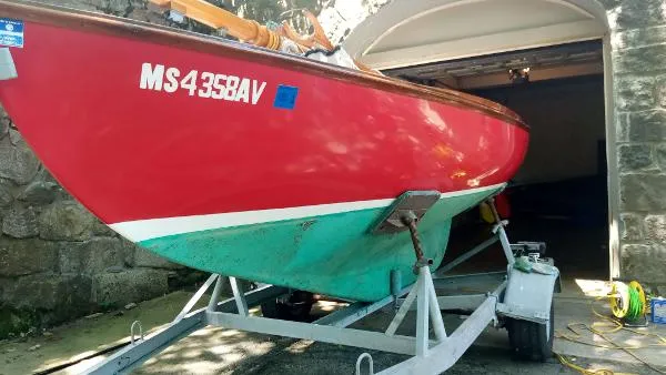 Slide: The Image of Cape Cod Herreshoff 12 1/2 2002 - 0