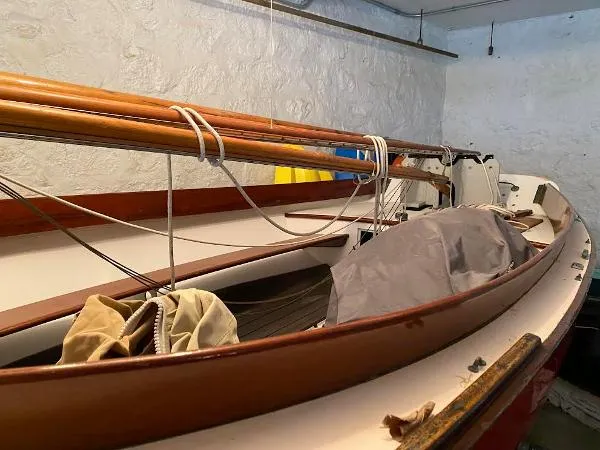 Slide: The Image of Cape Cod Herreshoff 12 1/2 2002 - 5