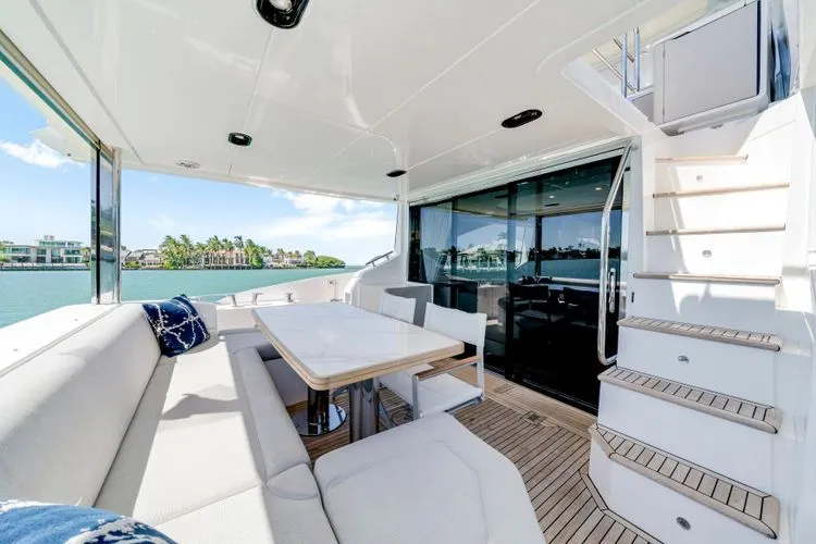 Slide: The Image of 2020 Azimut 60 - Image 41 - 41