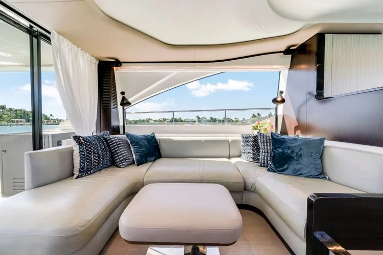 Slide: The Image of 2020 Azimut 60 Fly - Image 21 - 21