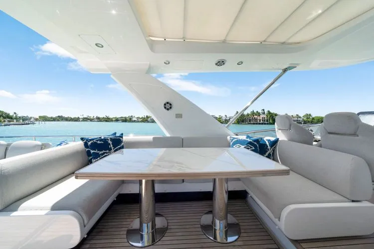 Slide: The Image of 2020 Azimut 60 Fly - Image 46 - 46