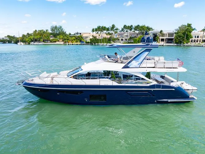 Slide: The Image of 2020 Azimut 60 Fly - Image 7 - 7