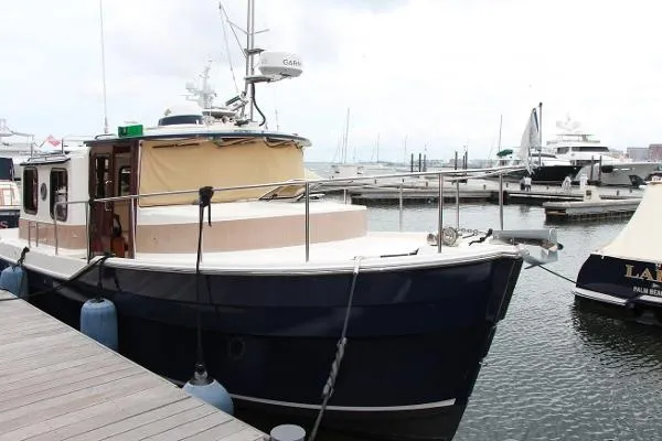 Slide: The Image of Ranger Tug R-29S 2009 - 11