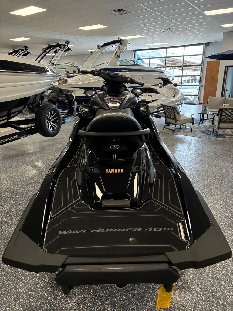 Slide: The Image of Yamaha FX Limited SVHO 2026 - 4