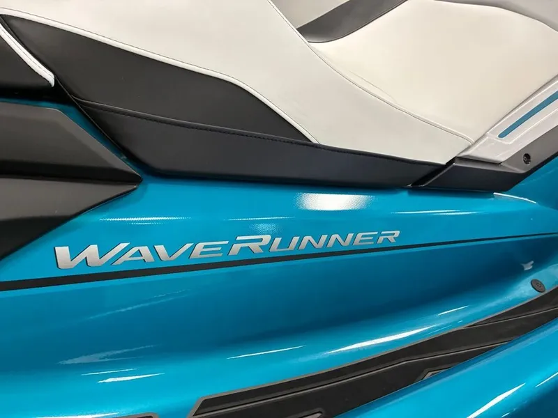 Slide: The Image of Yamaha FX Cruiser H.O. w/Audio 2026 - 4