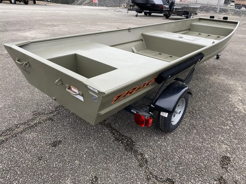Slide: The Image of 2026 Tracker Grizzly 15 Jon boat on trailer, side view. - 4