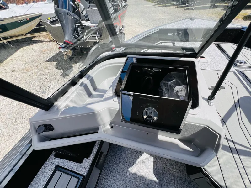 Slide: The Image of Interior view of 2026 Starcraft Delta 178 DC boat. - 15