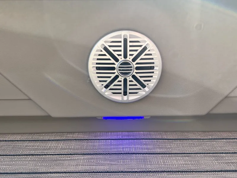 Slide: The Image of Sylvan Mirage 8520 Cruise 2026 - 21