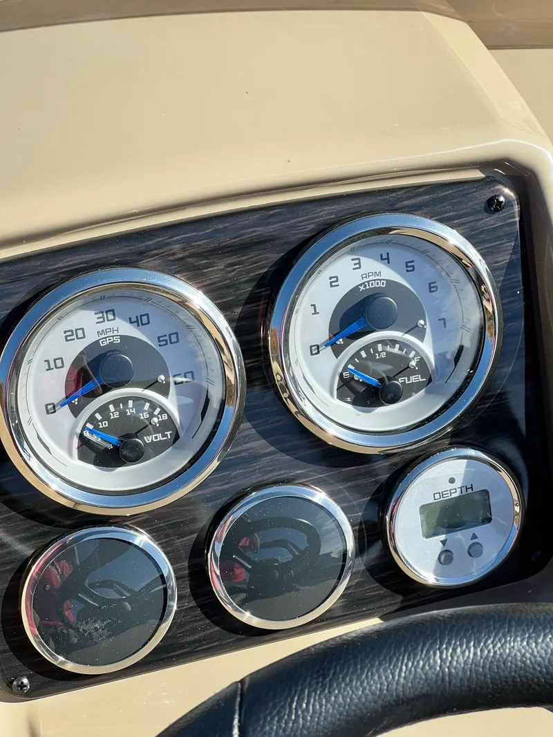 Slide: The Image of Sylvan Mirage 8520 Cruise 2026 - 22