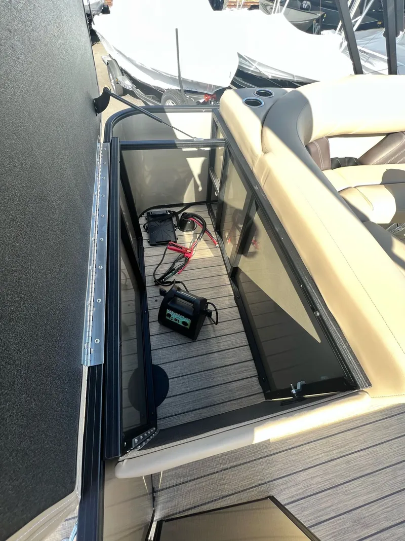 Slide: The Image of Sylvan Mirage 8520 Cruise 2026 - 4