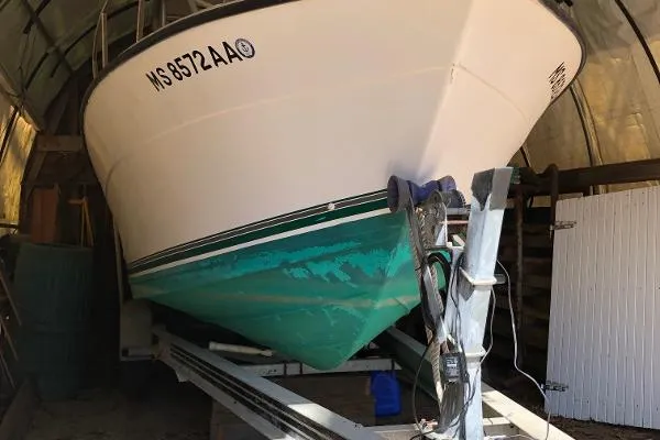 Slide: The Image of Sport-Craft 252 fishmaster 1998 - 5