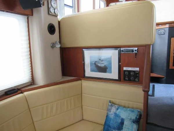 Slide: The Image of American Tug 34 Pilothouse Trawler 2002 - 5
