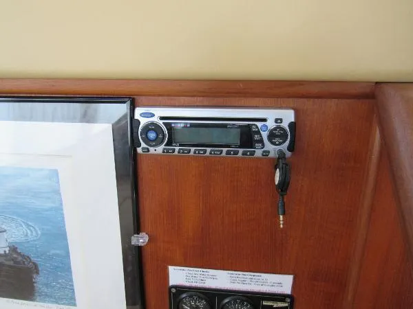 Slide: The Image of American Tug 34 Pilothouse Trawler 2002 - 6