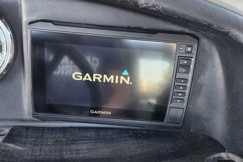 Slide: The Image of Garmin display in 2022 Tahoe Tritune 2585 ENT boat dashboard. - 15