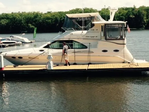 Slide: The Image of Sea Ray 380 Aft Cabin 2001 - 0