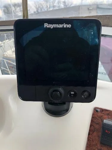Slide: The Image of Sea Ray 380 Aft Cabin 2001 - 8