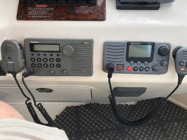 Slide: The Image of Sea Ray 380 Aft Cabin 2001 - 9