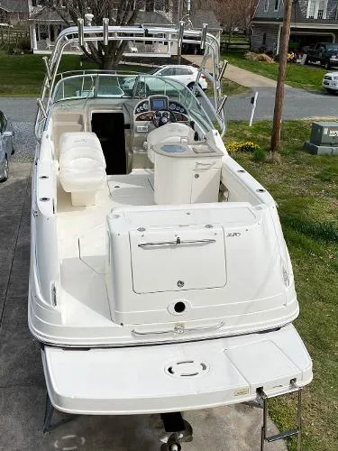 Slide: The Image of Sea Ray 270 Amberjack 2005 - 11