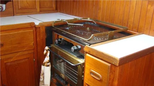 Slide: The Image of Huntingford True North 34 Cutter 1974 - 11