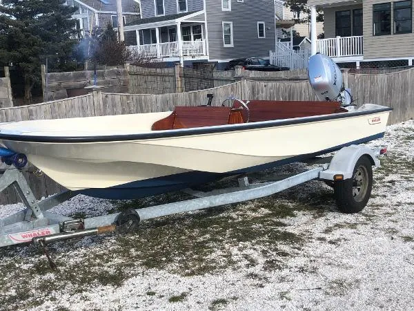 Slide: The Image of Boston Whaler Super Sport 15 1984 - 0
