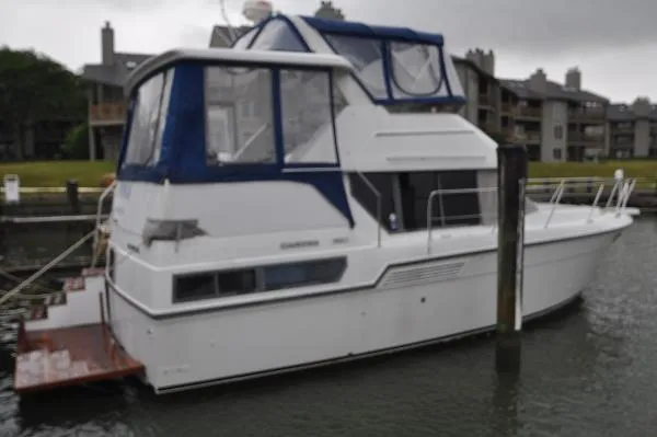 Slide: The Image of Carver Yachts 350 Aft Cabin 1994 - 0