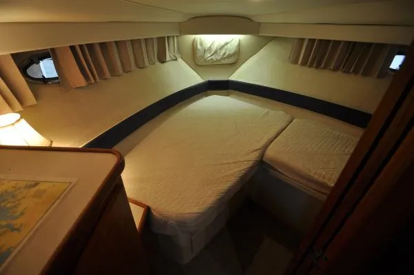 Slide: The Image of Carver Yachts 350 Aft Cabin 1994 - 10
