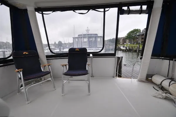 Slide: The Image of Carver Yachts 350 Aft Cabin 1994 - 3