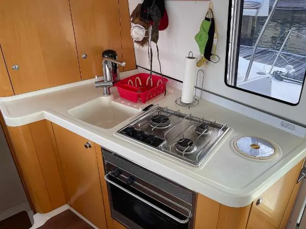 Slide: The Image of Fountaine Pajot Mahe 2008 - 5