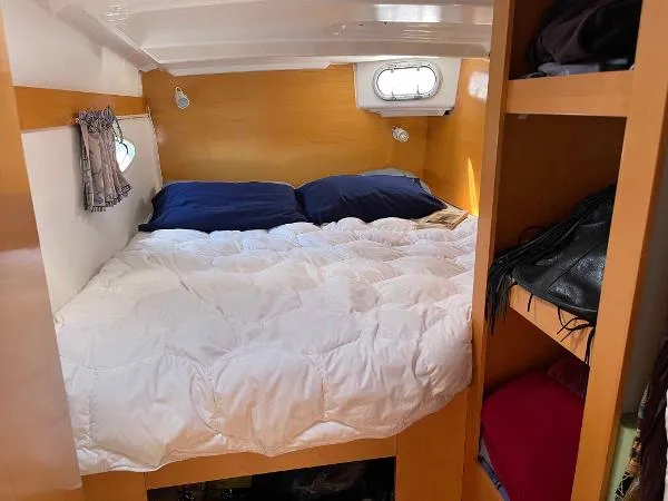 Slide: The Image of Fountaine Pajot Mahe 2008 - 8