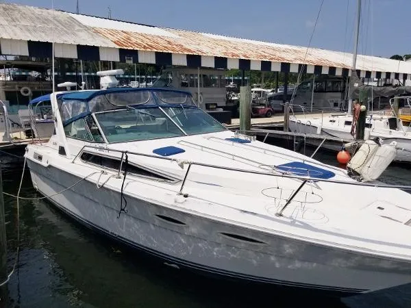 Slide: The Image of Sea Ray 300 Sundancer 1989 - 2