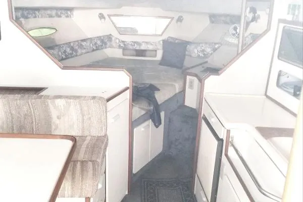 Slide: The Image of Sea Ray 300 Sundancer 1989 - 6