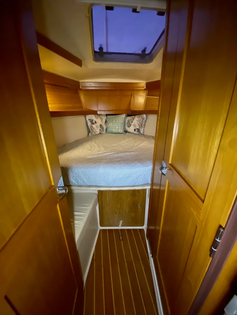 Slide: The Image of Catalina 400 MkII 2004 - 10