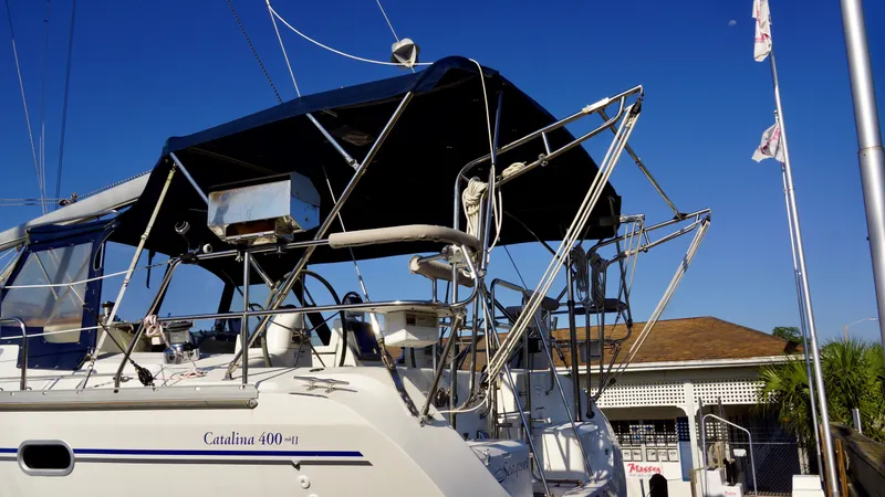 Slide: The Image of Catalina 400 MkII 2004 - 4