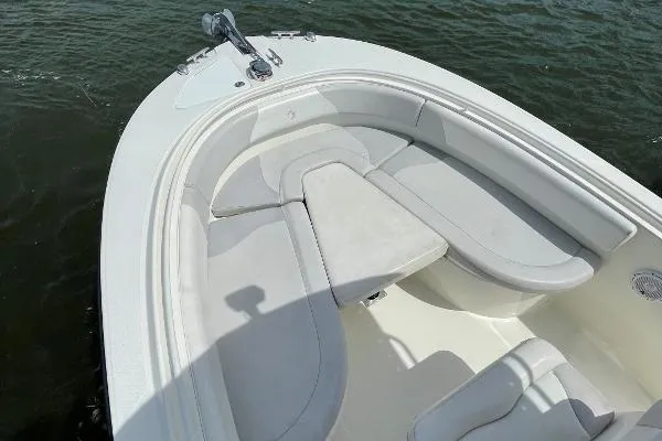 Slide: The Image of Edgewater 245CC 2010 - 4