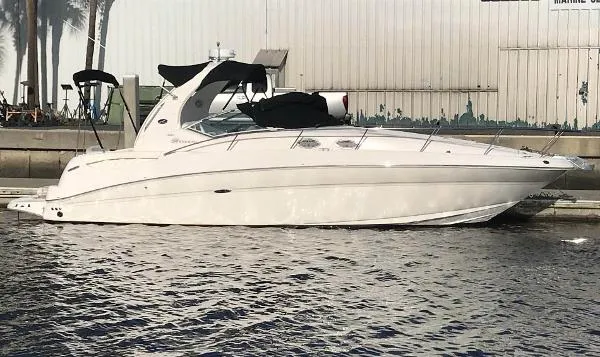 Slide: The Image of Sea Ray 320 Sundancer 2006 - 0