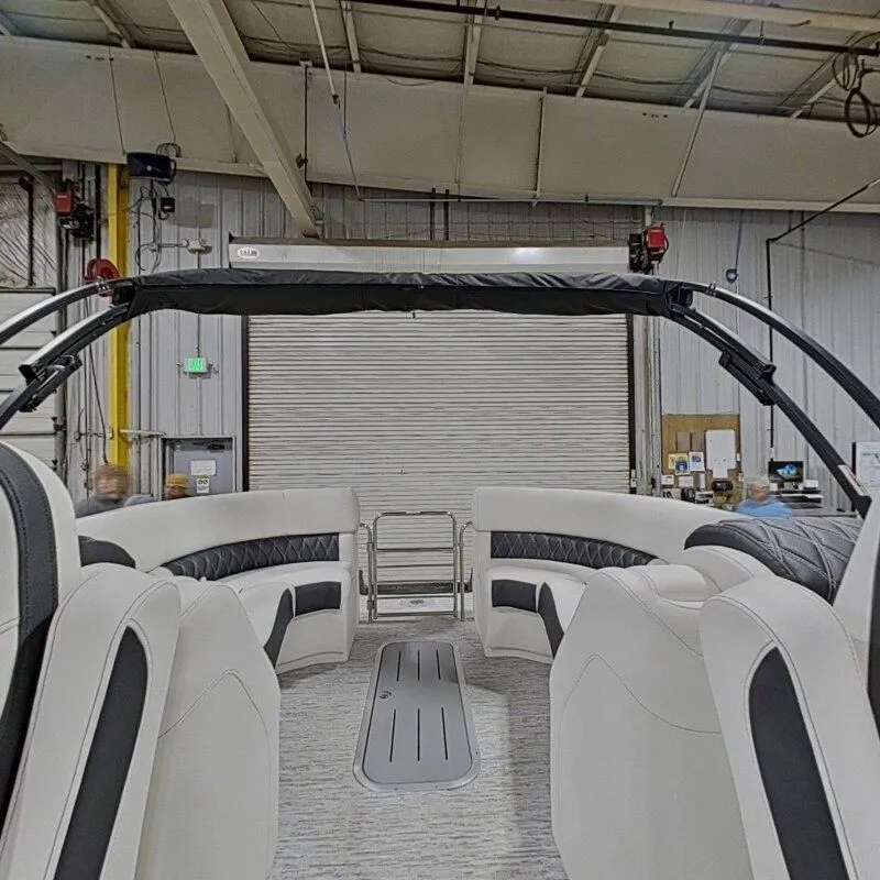 Slide: The Image of Interior view of 2026 Bennington 25RTFB pontoon boat. - 16