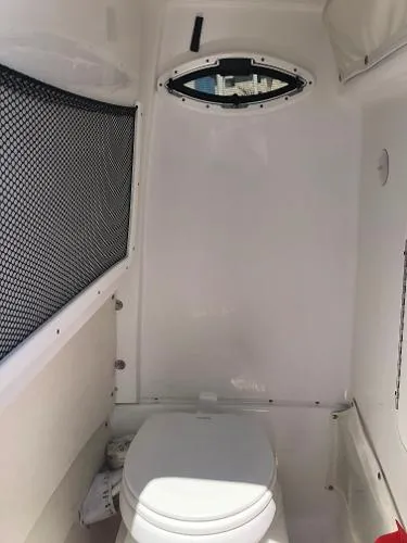 Slide: The Image of Sea Hunt Gamefish 27 Coffin Box 2019 - 11