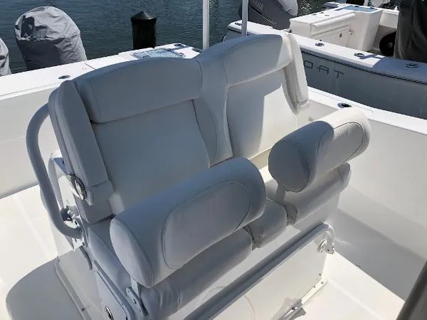 Slide: The Image of Sea Hunt Gamefish 27 Coffin Box 2019 - 2