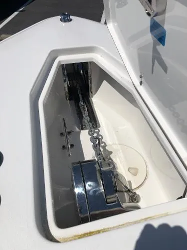 Slide: The Image of Sea Hunt Gamefish 27 Coffin Box 2019 - 6