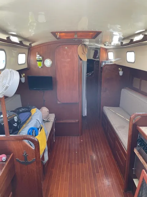 Slide: The Image of Bristol 40 Aft Cockpit Sloop 1980 - 8