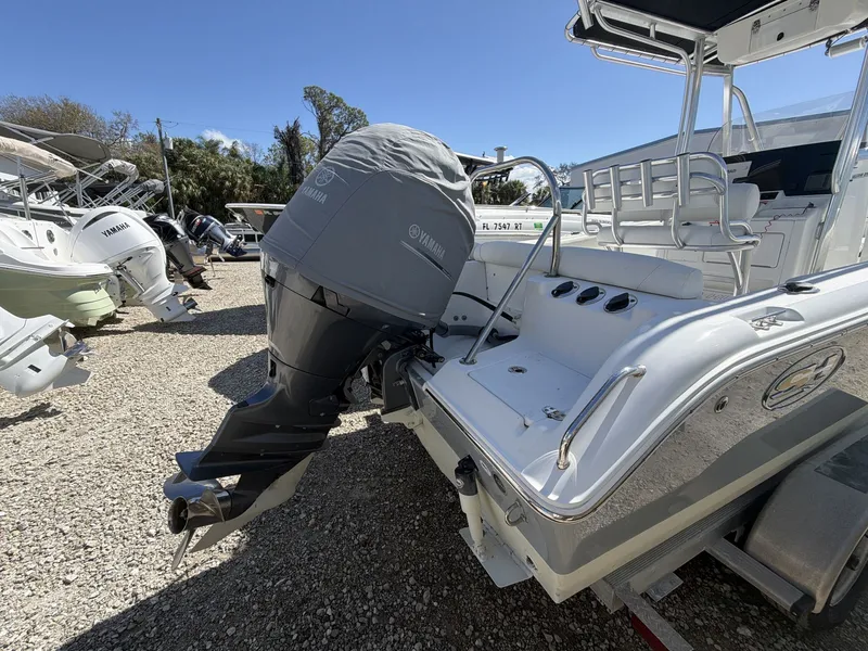 Slide: The Image of Sea Hunt 211 Ultra 2019 - 13