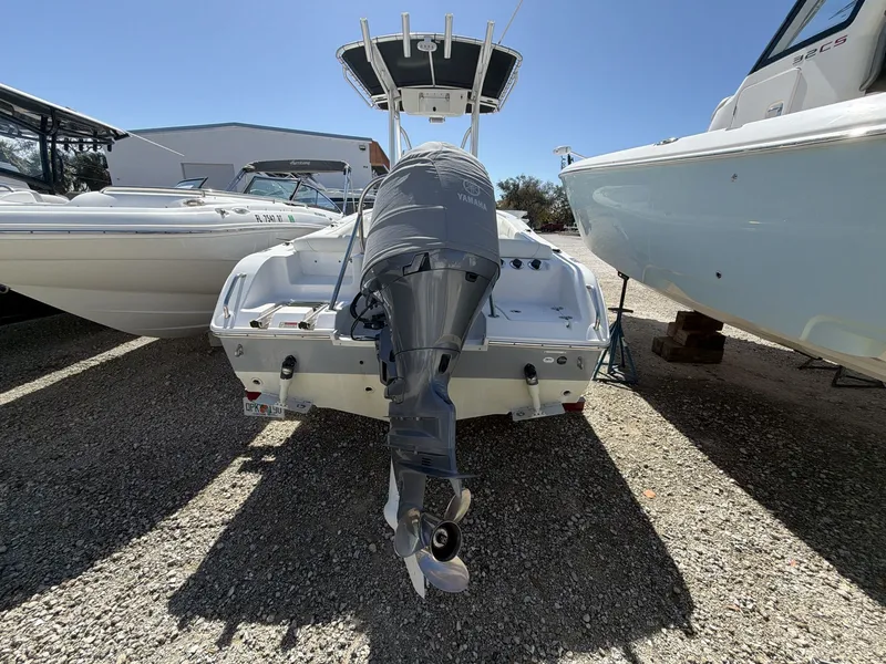 Slide: The Image of Sea Hunt 211 Ultra 2019 - 14